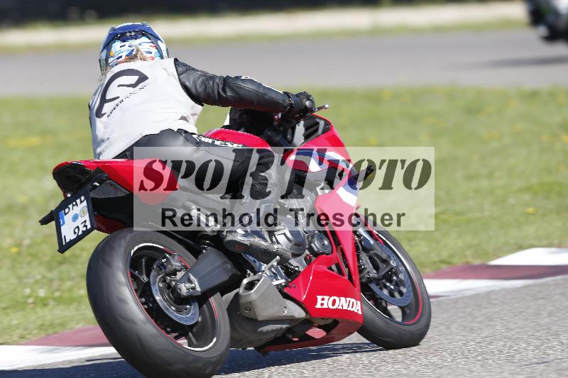 /54 19.09.2025 Speer Racing ADR/Instruktorengruppe/backside